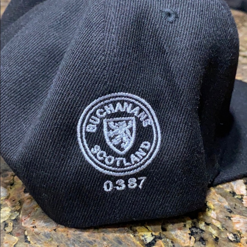 Men’s baseball cap - Picture 2 of 4